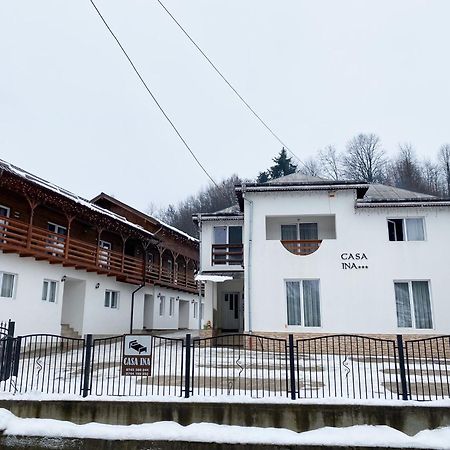 Отель Casa Ina Мойсей Экстерьер фото