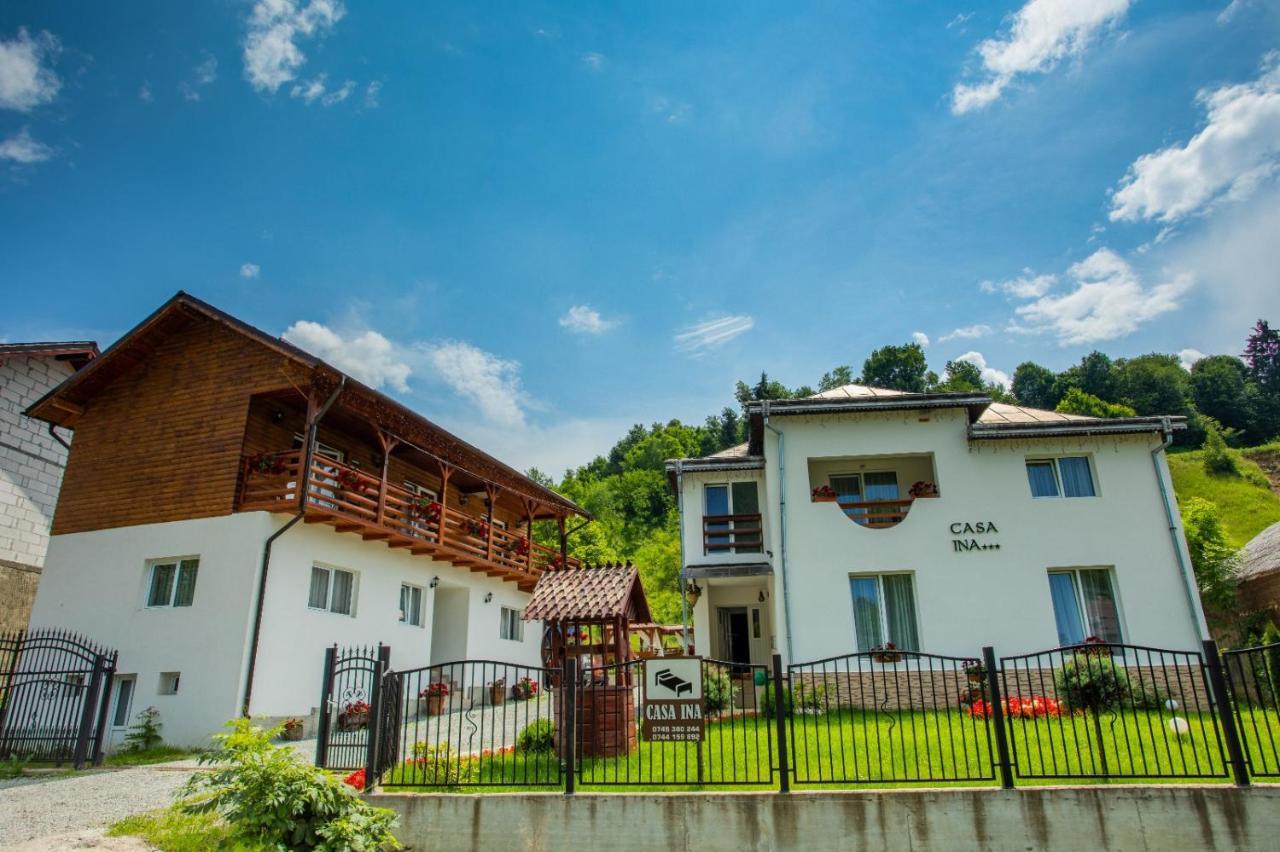 Отель Casa Ina Мойсей Экстерьер фото